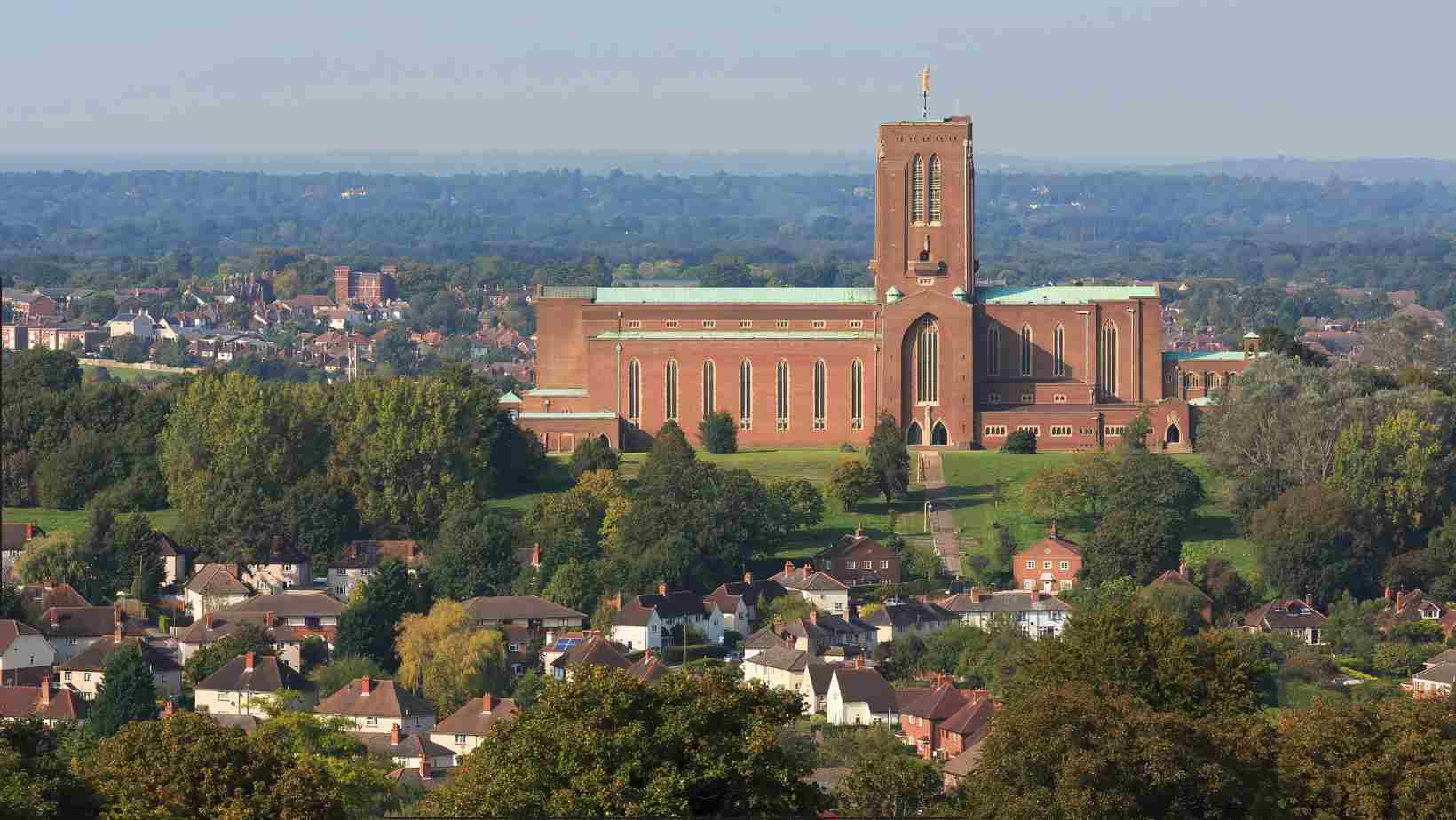 Explore exciting things to do in Guildford for adults.