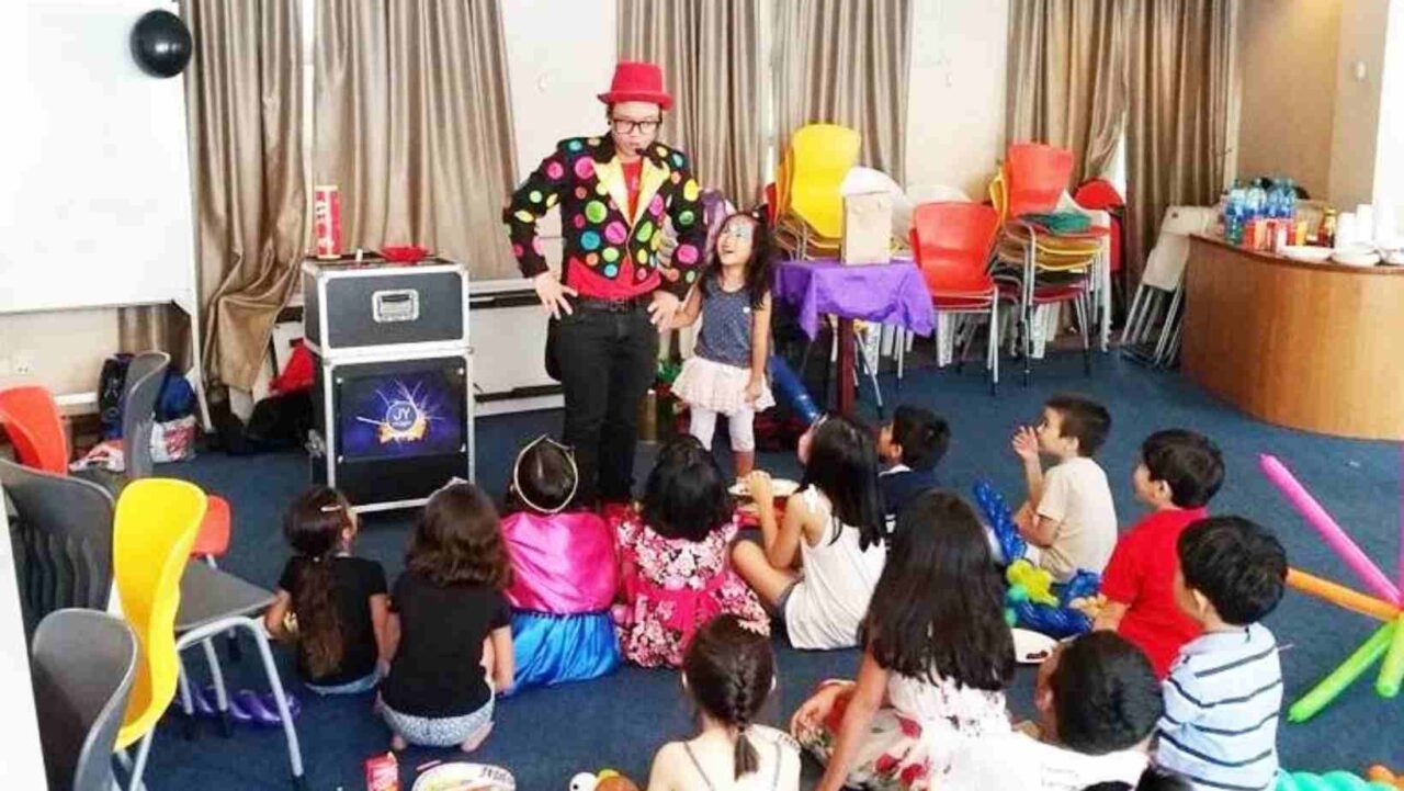 Magic Show is a fun-filled 5-year-old birthday party theme