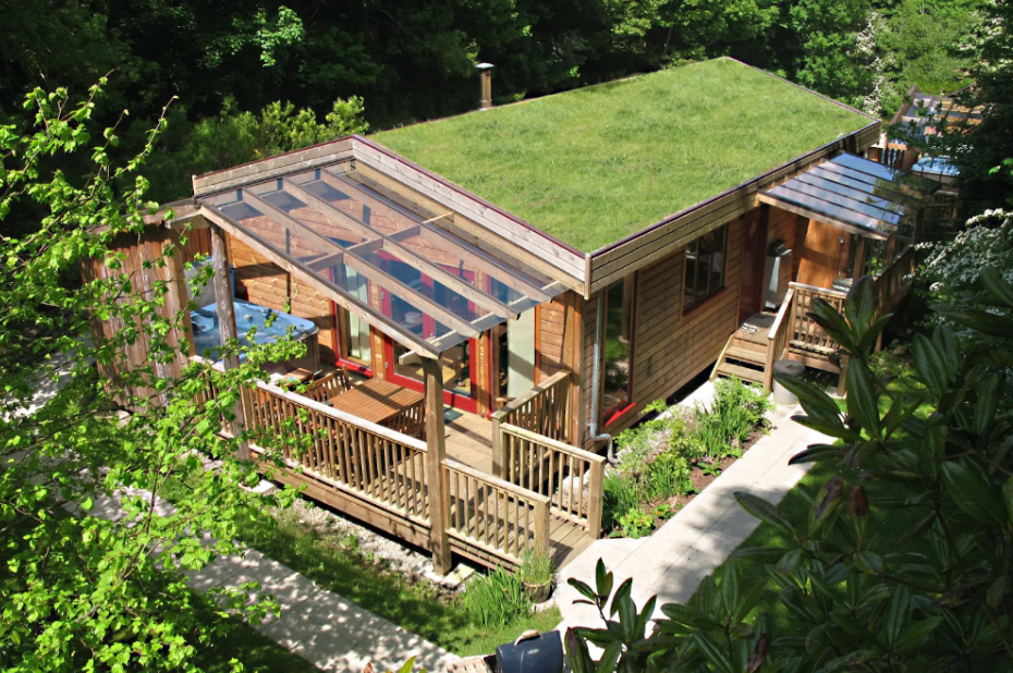 Rosehill Lodges’s luxury lodges in Cornwall with hot tubs