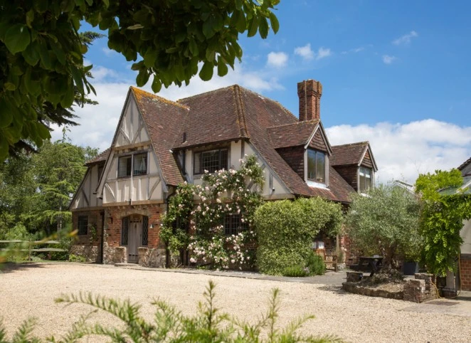 Oldfield House is an Airbnb in Itchenor, West Sussex, UK