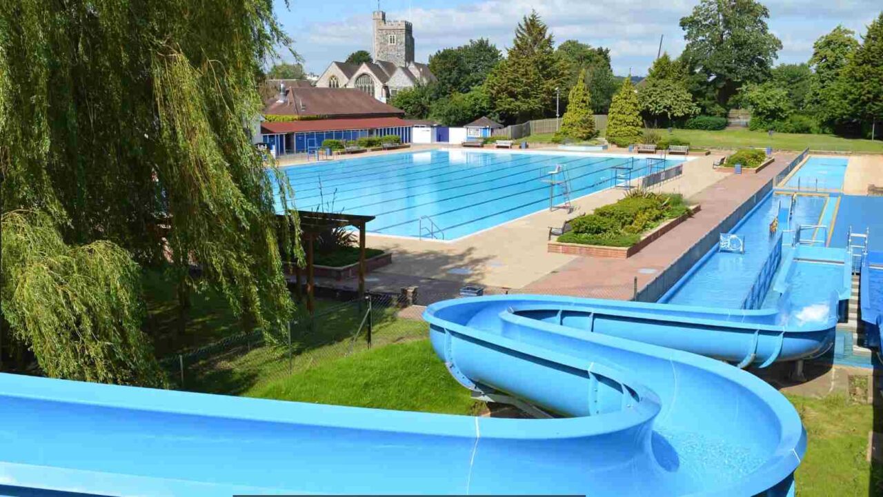 Guildford Lido tickets are very affordable.