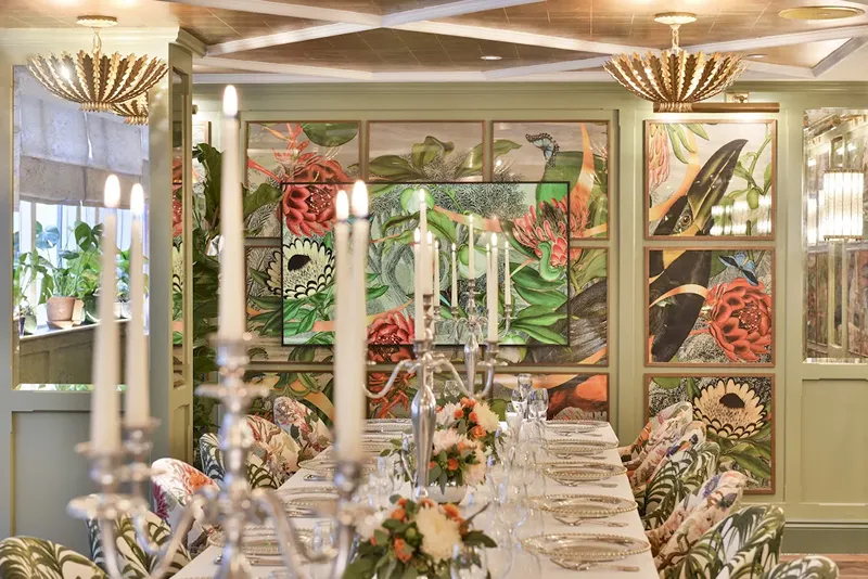 Book The Ivy for Oxford private dining.