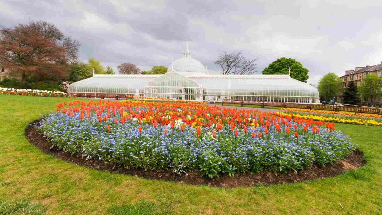 Taking a stroll here is the most fun thing to do in Glasgow for couples